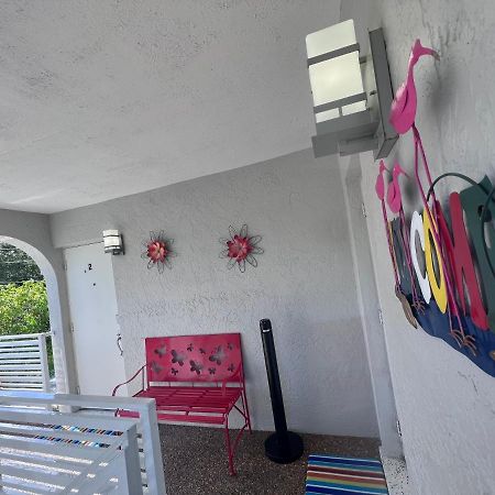 Stylish 2 Bedrooms Apartment By Miami International Airport Exterior foto